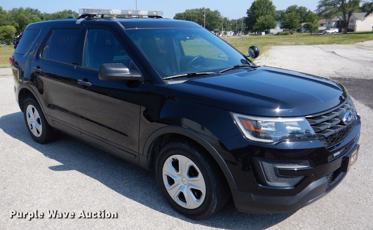 image for item DM0501 2017 Ford Explorer Police Interceptor  SUV