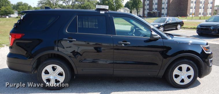 image for item DM0501 2017 Ford Explorer Police Interceptor  SUV