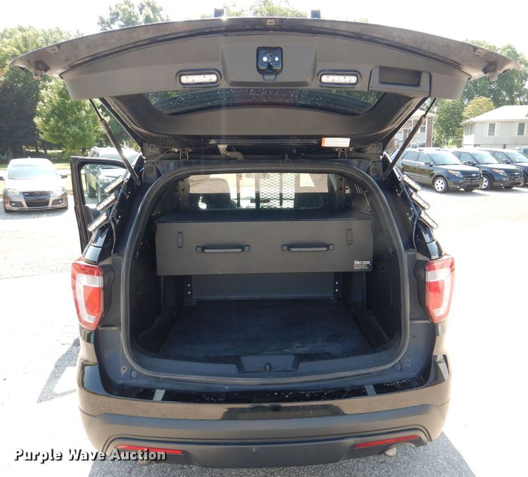 image for item DM0501 2017 Ford Explorer Police Interceptor  SUV