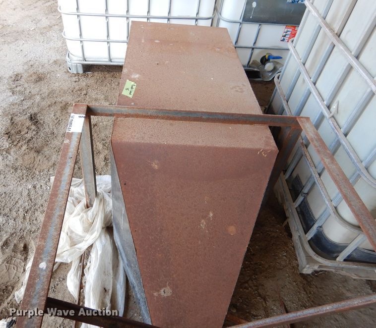 image for item DM0544 Hopper