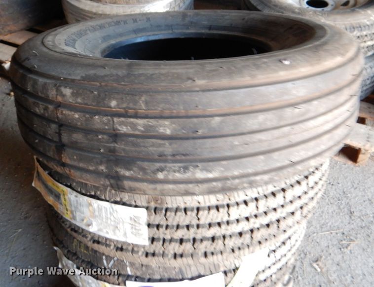 image for item DM0547 (7) tires