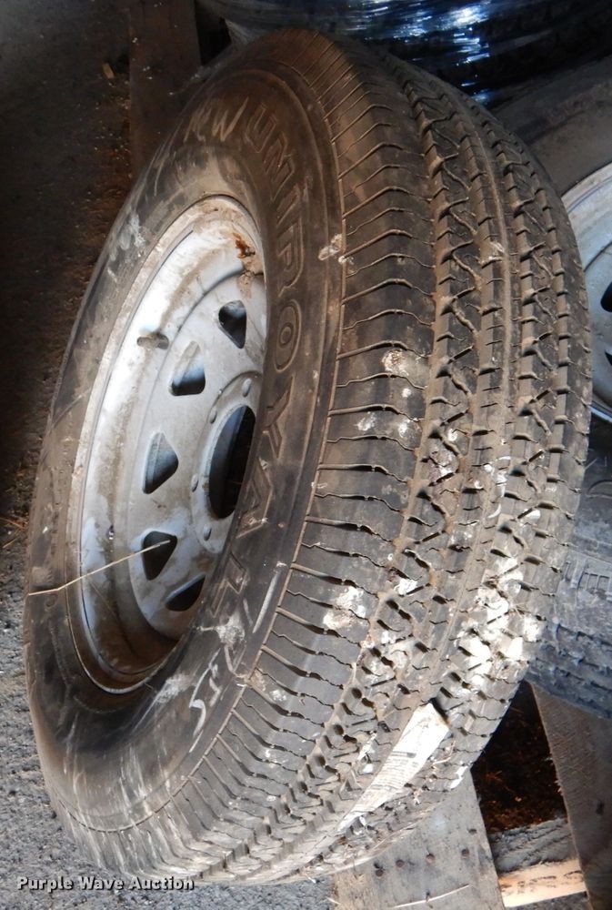 image for item DM0547 (7) tires