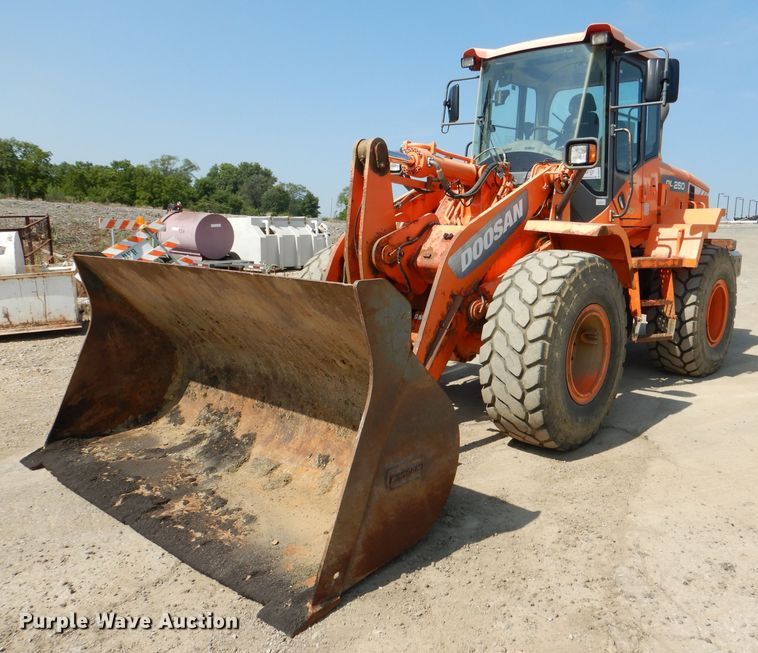 image for item DM0549 2014 Doosan DL250-3  wheel loader