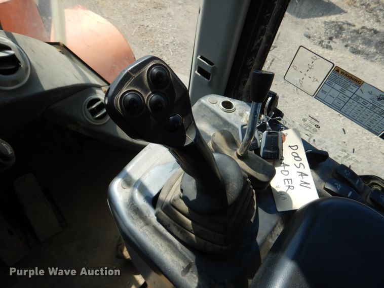 image for item DM0549 2014 Doosan DL250-3  wheel loader