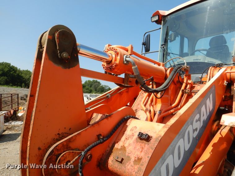 image for item DM0549 2014 Doosan DL250-3  wheel loader