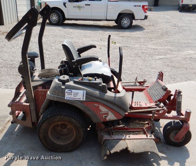 image for item DM0558 Ferris IS2000Z  ZTR lawn mower