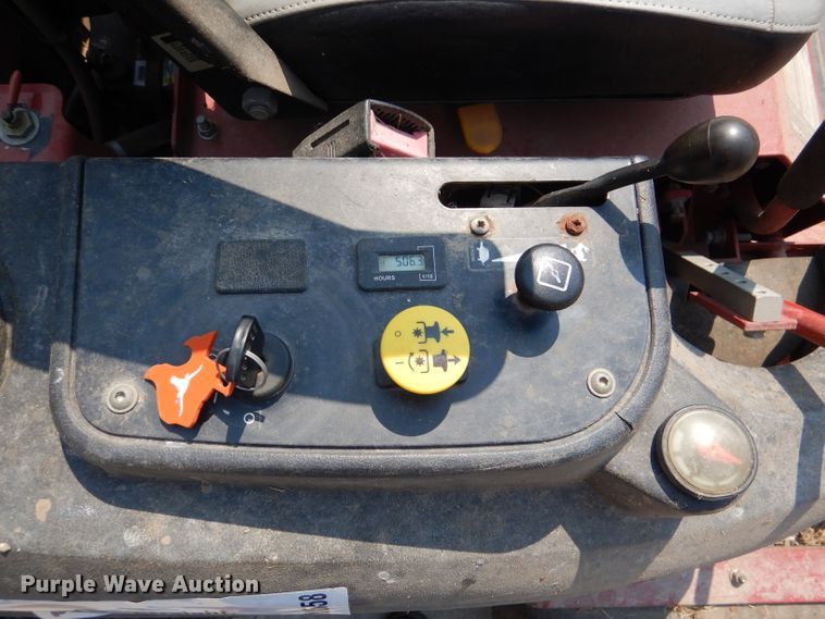 image for item DM0558 Ferris IS2000Z  ZTR lawn mower