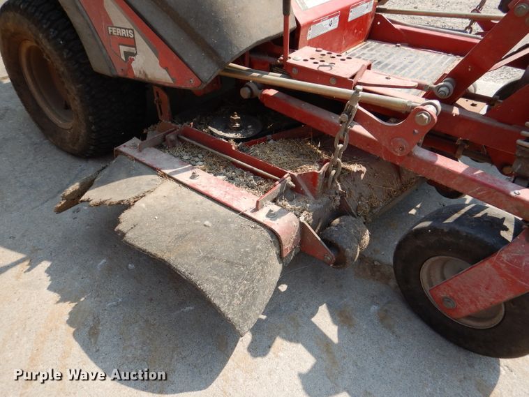 image for item DM0558 Ferris IS2000Z  ZTR lawn mower