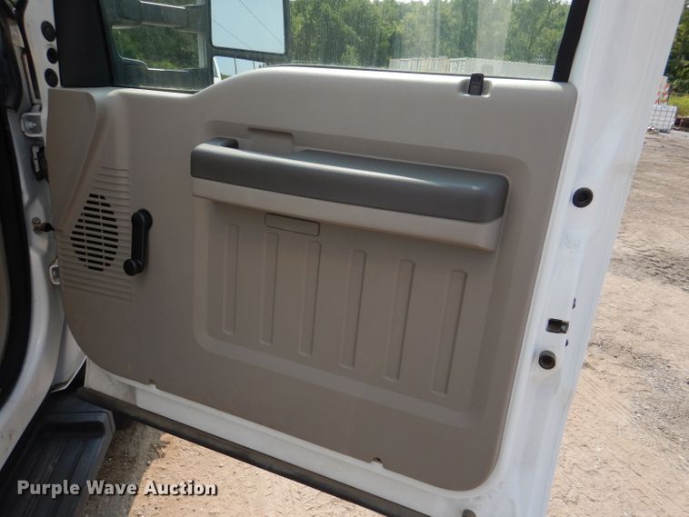 image for item DM1253 2008 Ford F550 XL  sewer inspection truck