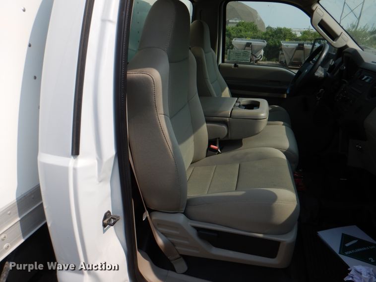 image for item DM1253 2008 Ford F550 XL  sewer inspection truck