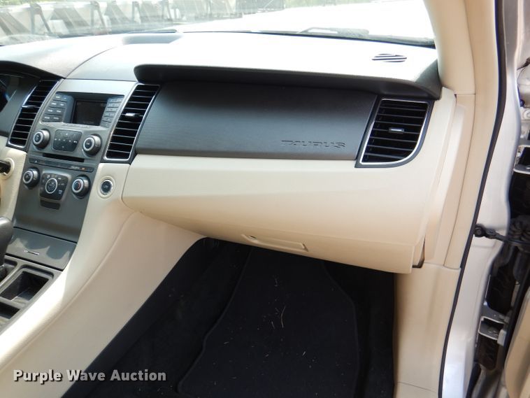 image for item DM1254 2016 Ford Taurus