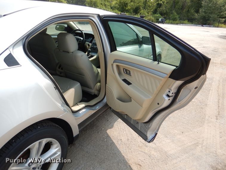 image for item DM1254 2016 Ford Taurus