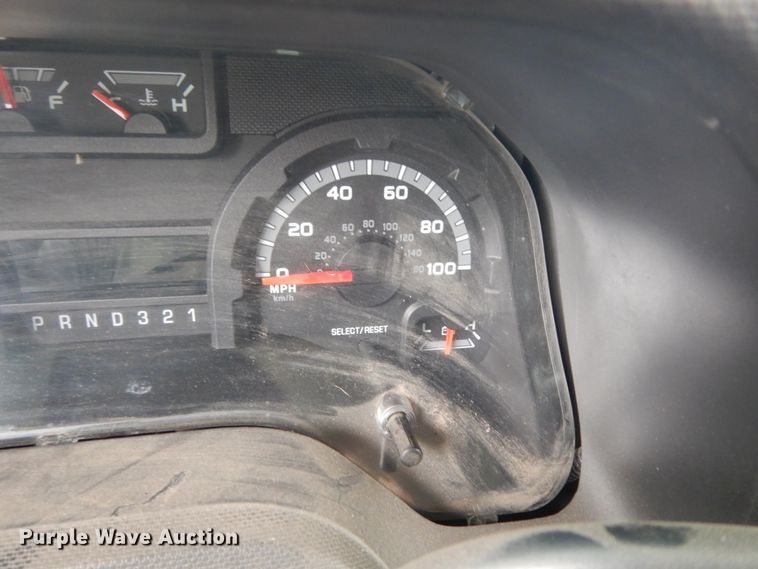 image for item DM2931 2010 Ford Econoline E450  shuttle bus