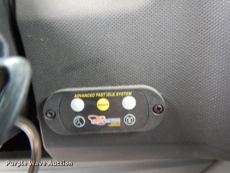 image for item DM2931 2010 Ford Econoline E450  shuttle bus