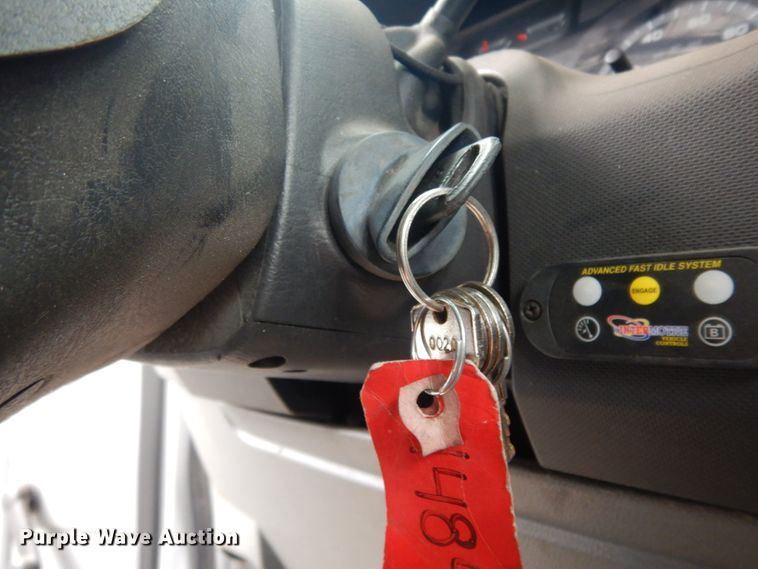 image for item DM2931 2010 Ford Econoline E450  shuttle bus