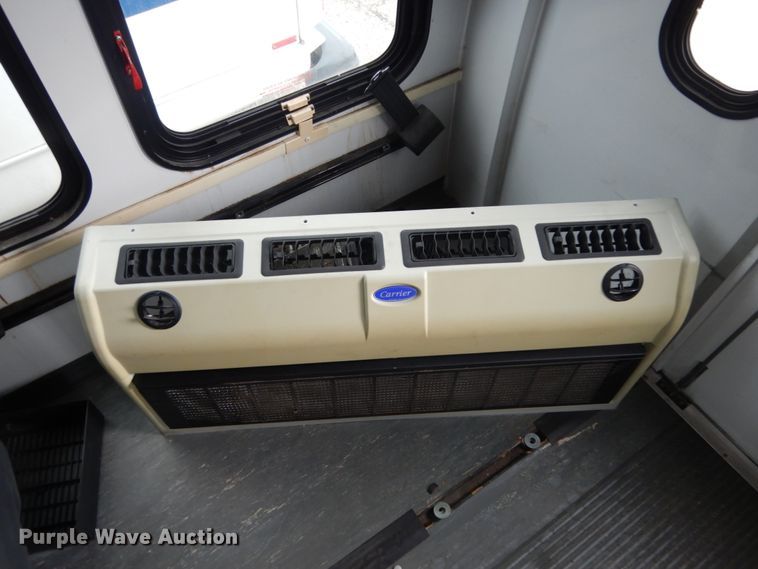 image for item DM2931 2010 Ford Econoline E450  shuttle bus