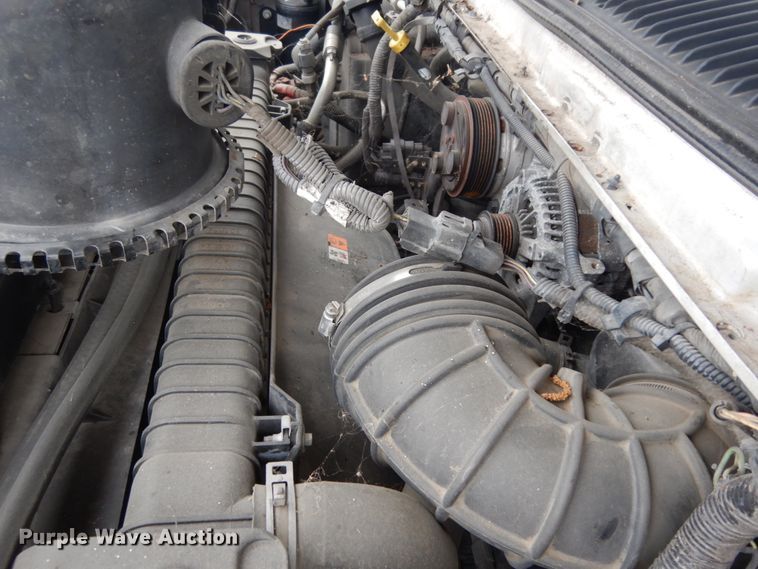 image for item DM2931 2010 Ford Econoline E450  shuttle bus