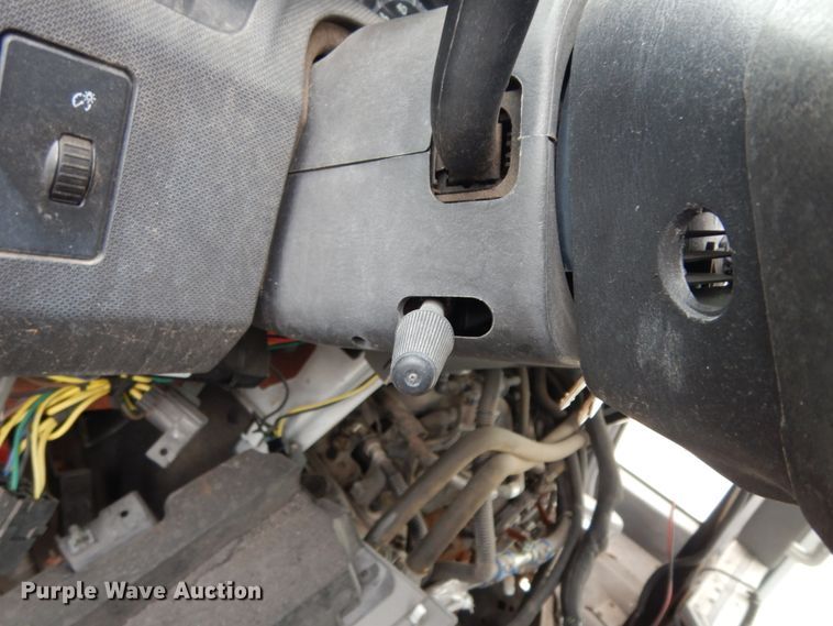 image for item DM2935 2009 Ford E450  shuttle bus