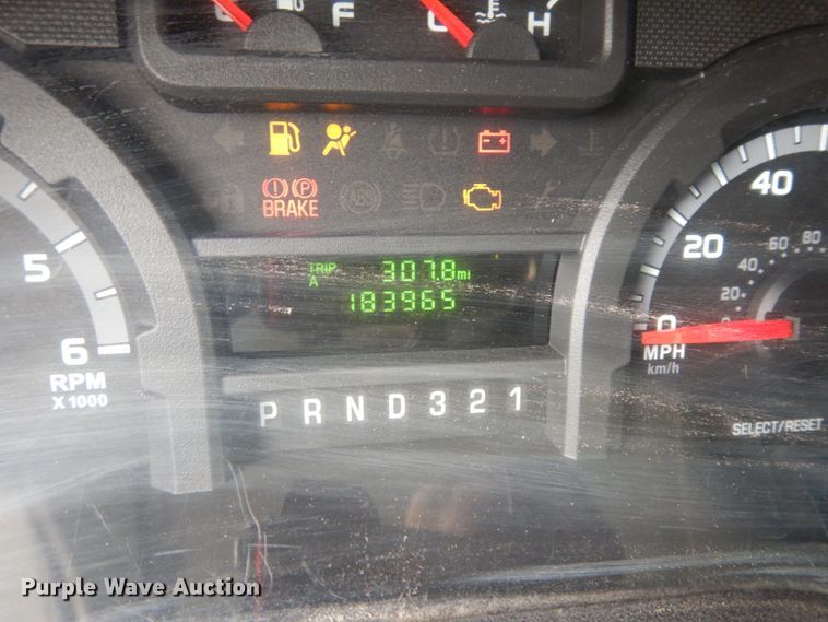 image for item DM2935 2009 Ford E450  shuttle bus