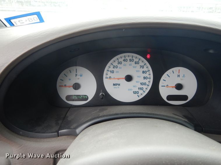 image for item DM2940 2002 Dodge Caravan  van