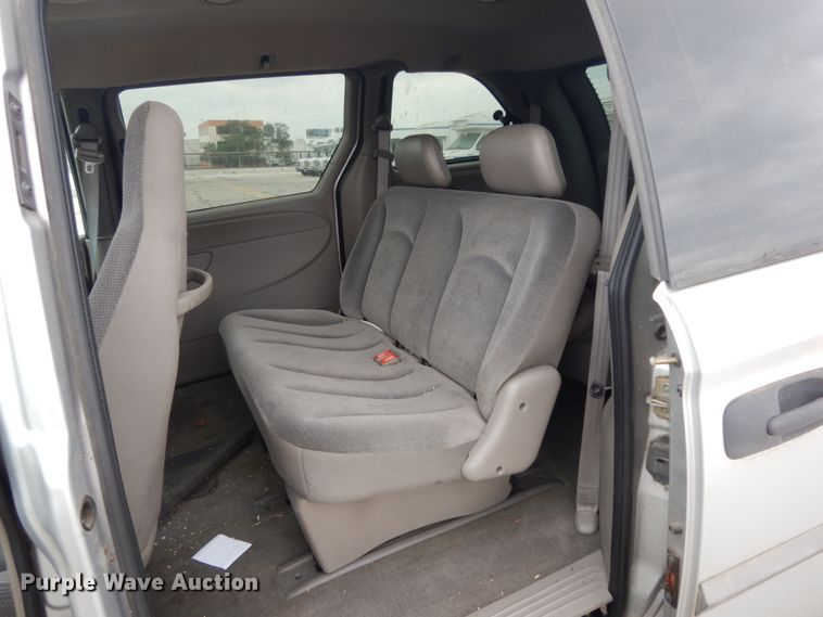 image for item DM2940 2002 Dodge Caravan  van