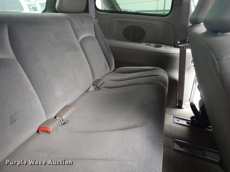 image for item DM2940 2002 Dodge Caravan  van