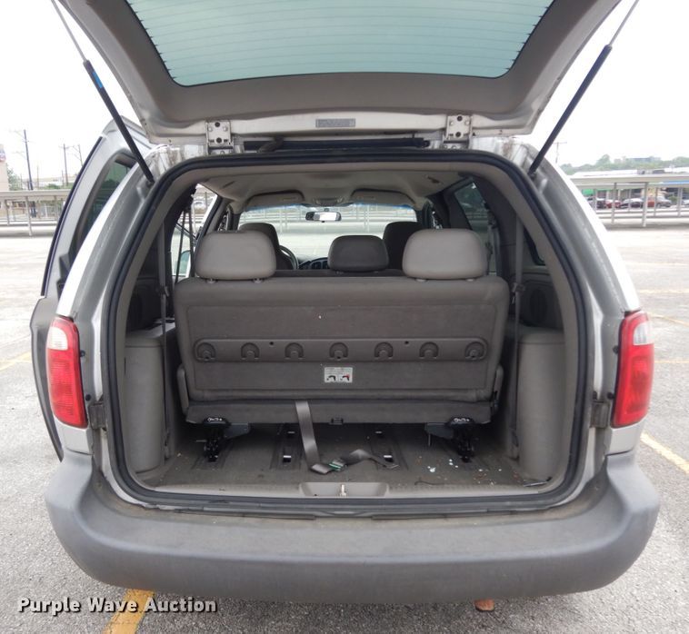 image for item DM2940 2002 Dodge Caravan  van