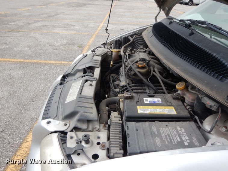 image for item DM2940 2002 Dodge Caravan  van