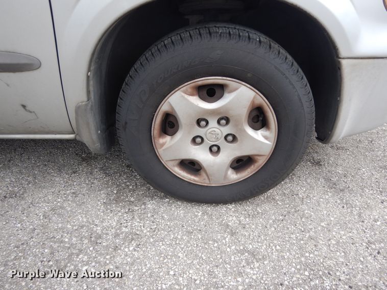 image for item DM2940 2002 Dodge Caravan  van