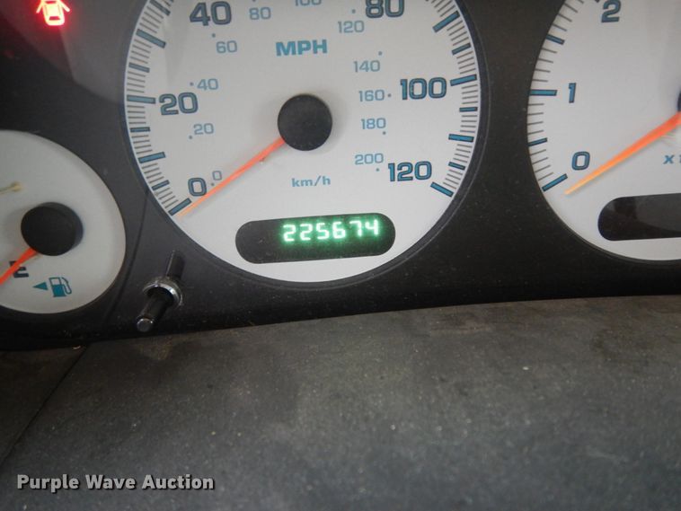 image for item DM2941 2002 Dodge Caravan  van