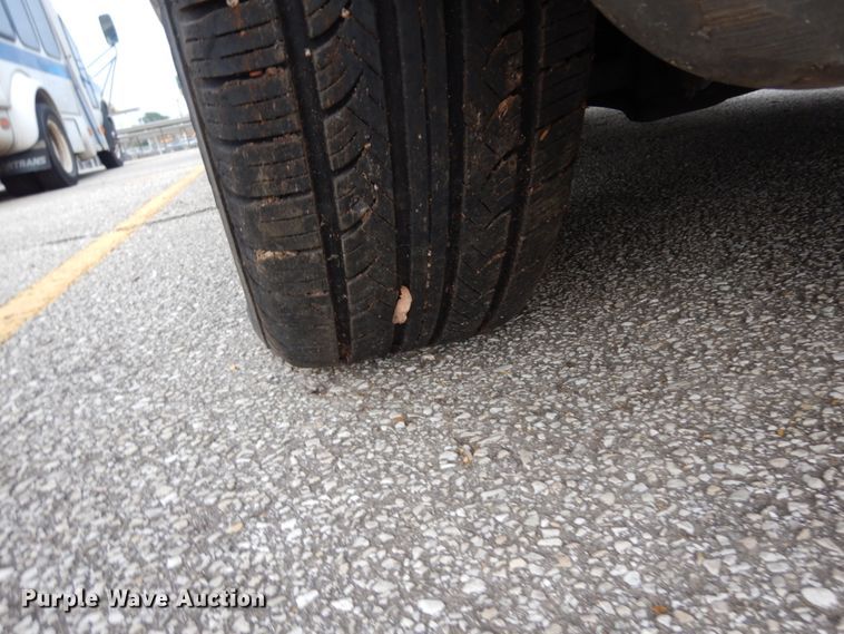 image for item DM2941 2002 Dodge Caravan  van