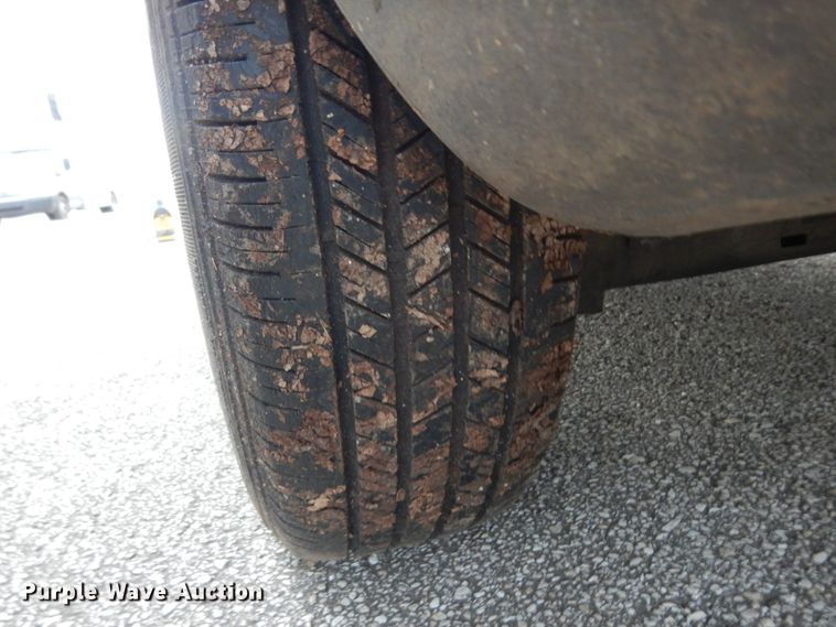 image for item DM2941 2002 Dodge Caravan  van