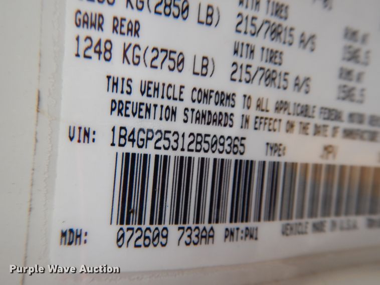 image for item DM2941 2002 Dodge Caravan  van