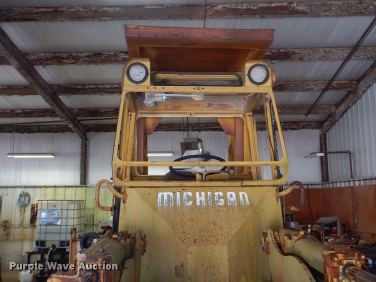image for item DM3920 Michigan 55  wheel loader