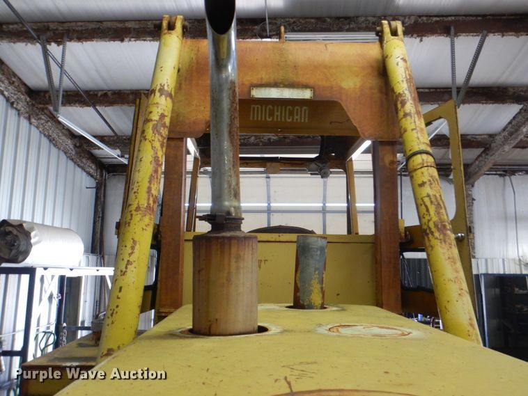 image for item DM3920 Michigan 55  wheel loader