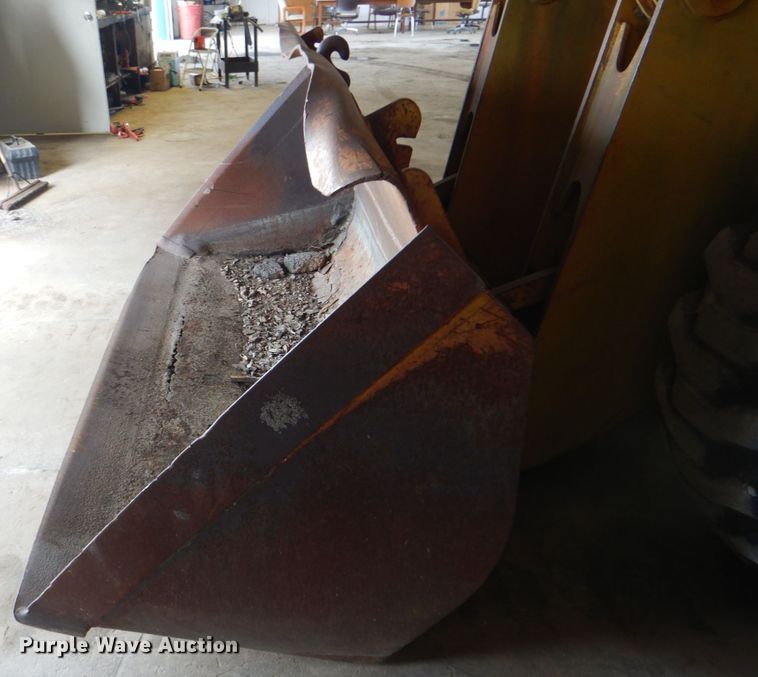 image for item DM3920 Michigan 55  wheel loader