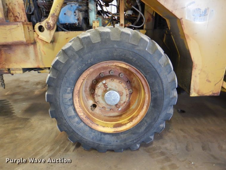 image for item DM3920 Michigan 55  wheel loader