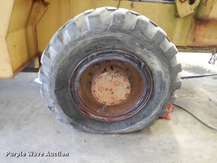image for item DM3920 Michigan 55  wheel loader