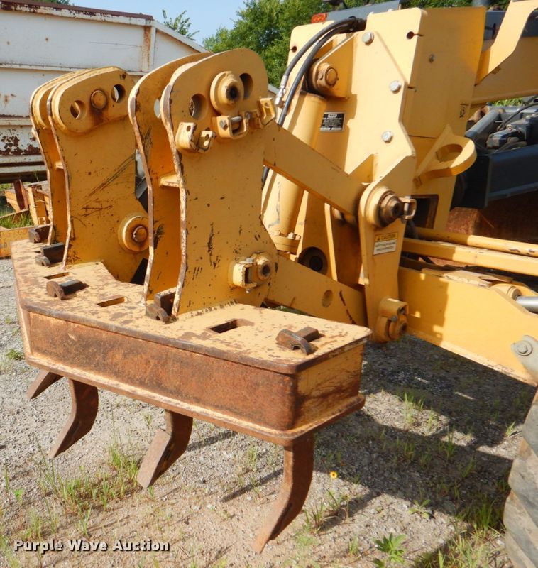 image for item DM3921 2009 John Deere 770D  motor grader