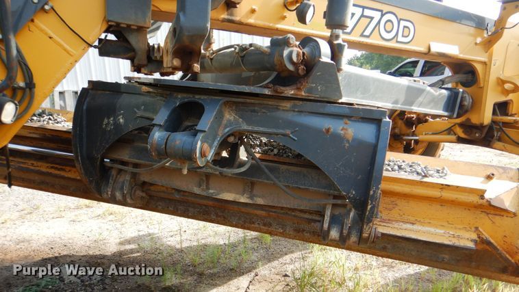 image for item DM3921 2009 John Deere 770D  motor grader