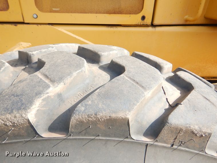 image for item DM3921 2009 John Deere 770D  motor grader