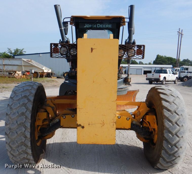 image for item DM3922 2011 John Deere 672G  motor grader