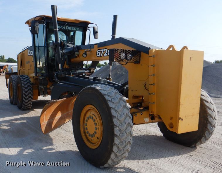 image for item DM3922 2011 John Deere 672G  motor grader