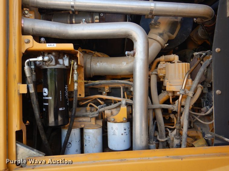 image for item DM3922 2011 John Deere 672G  motor grader