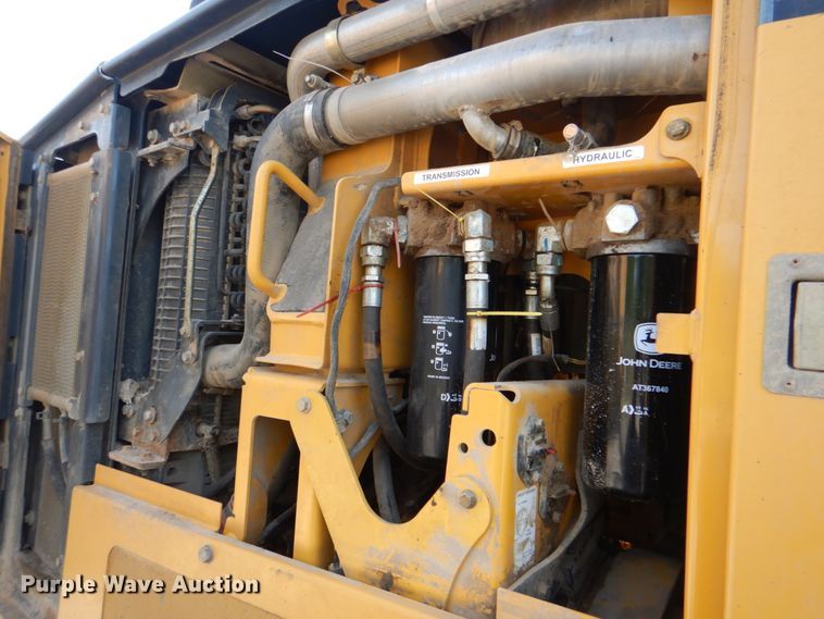 image for item DM3922 2011 John Deere 672G  motor grader