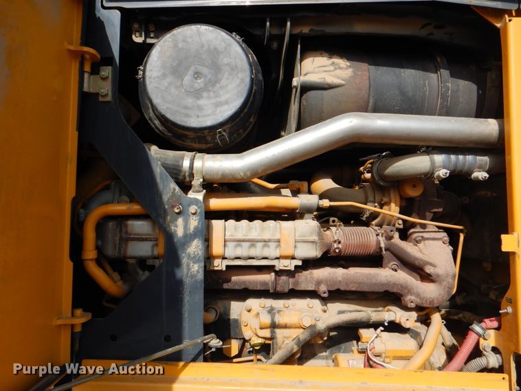 image for item DM3922 2011 John Deere 672G  motor grader