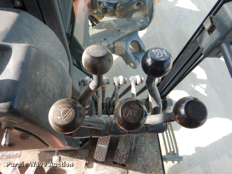 image for item DM3922 2011 John Deere 672G  motor grader