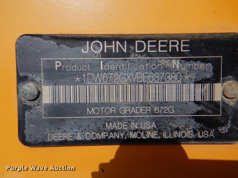 image for item DM3922 2011 John Deere 672G  motor grader