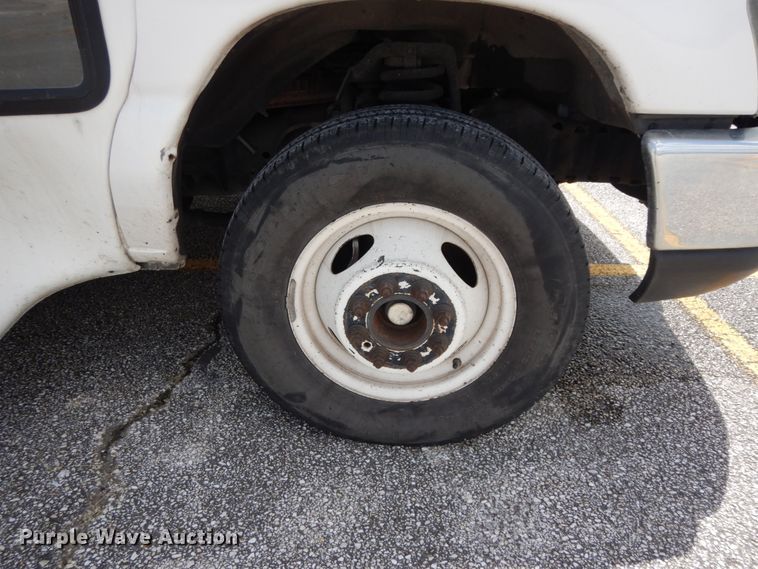 image for item DM6309 2009 Ford E450  shuttle bus