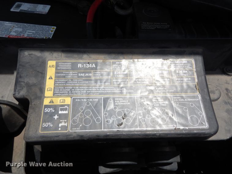 image for item DM6310 2009 Ford E350 Super Duty  shuttle bus